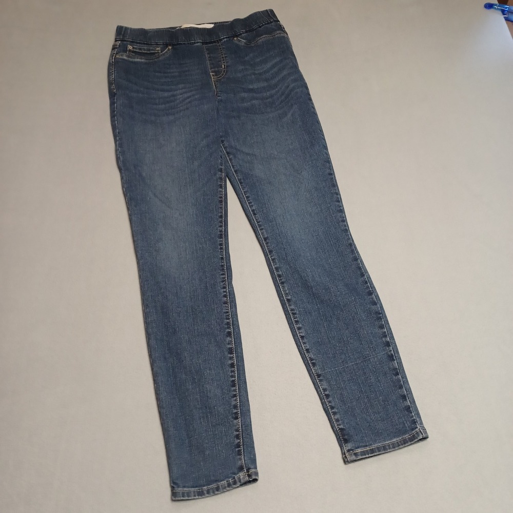 Signature by Levi Strauss Jean Women 29x28.5 Blue Pull-On Skinny Totally Shaping